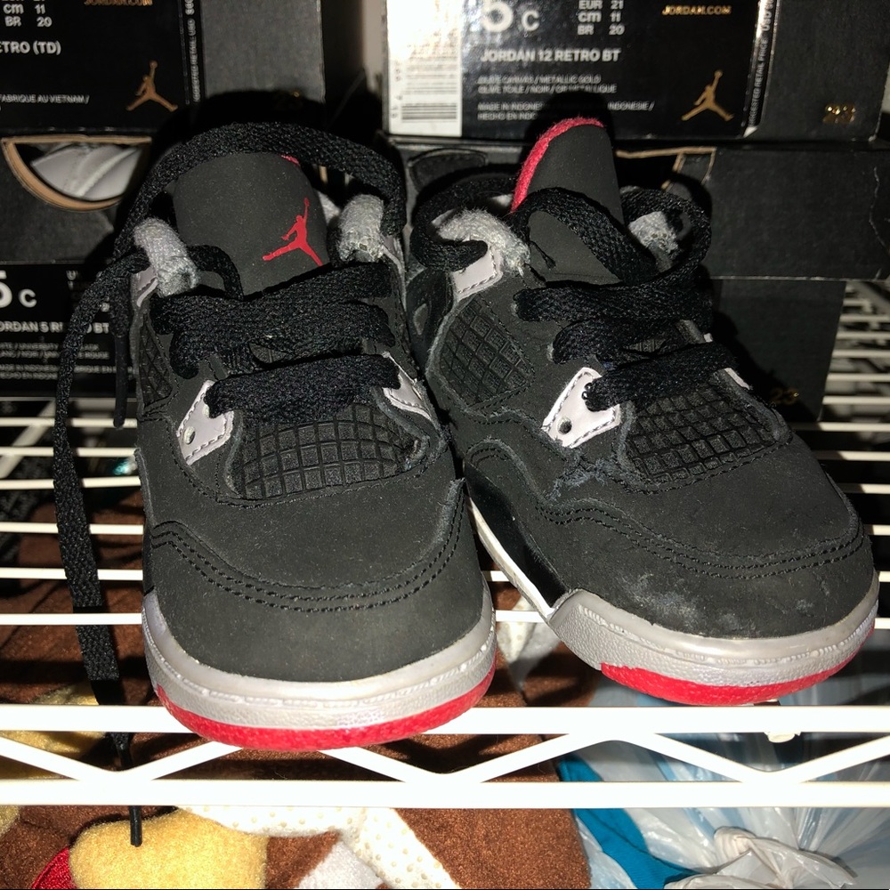 Jordan Retro 4 Bred